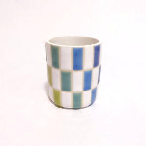 Rainbow & White Checker Cup