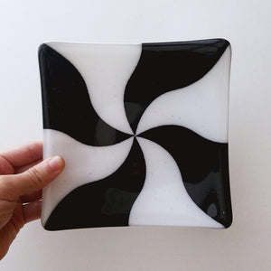 Small Fused Glass Square Plate - Black & White Swirl